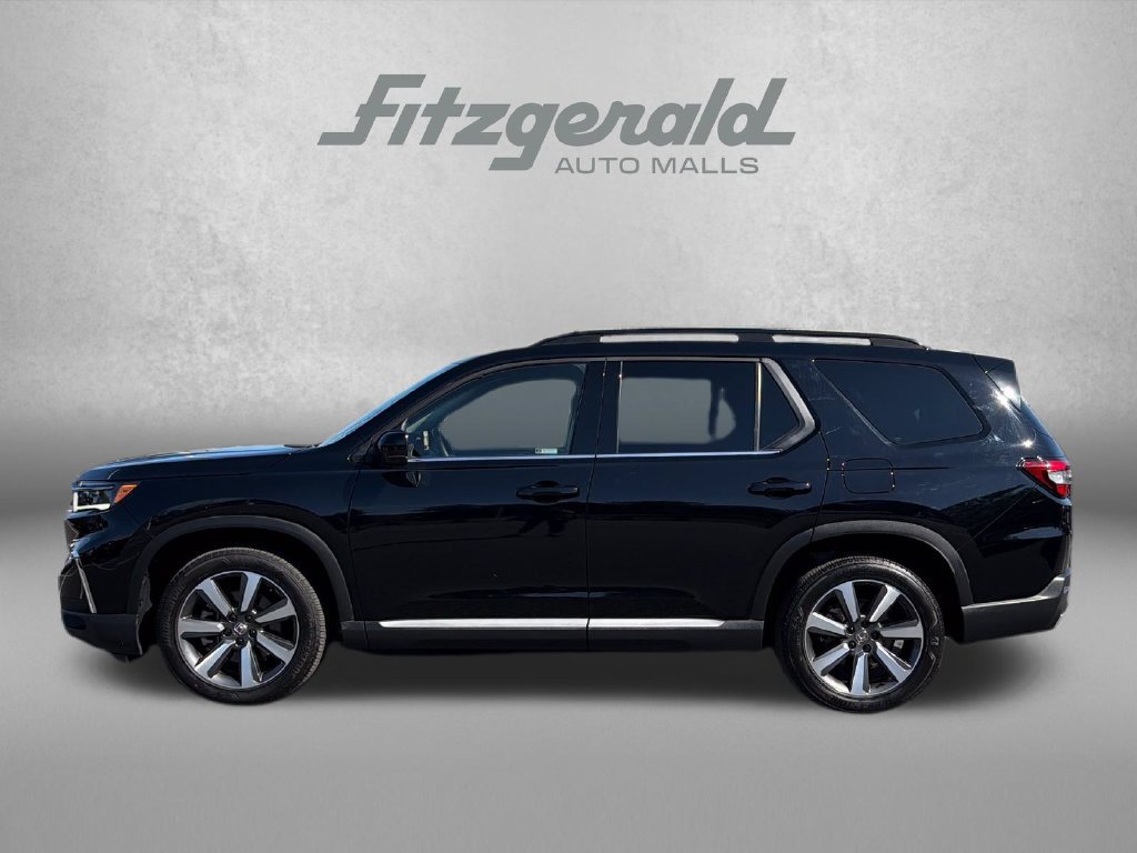 Used 2024 Honda Pilot Touring image 5
