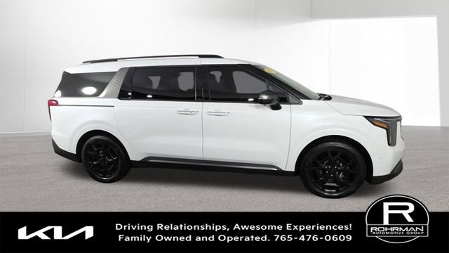 Used 2025 Kia Carnival SX Prestige FWD image 2