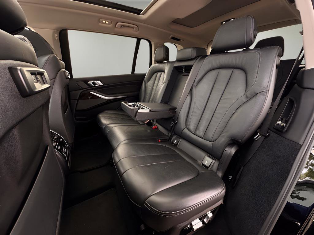 Used 2020 BMW X7 xDrive40i w/ Premium Package AWD/4WD image 20