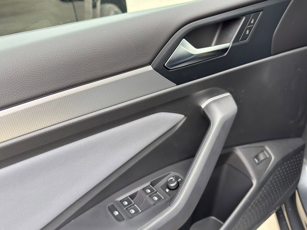New 2026 Volkswagen Jetta SE image 16