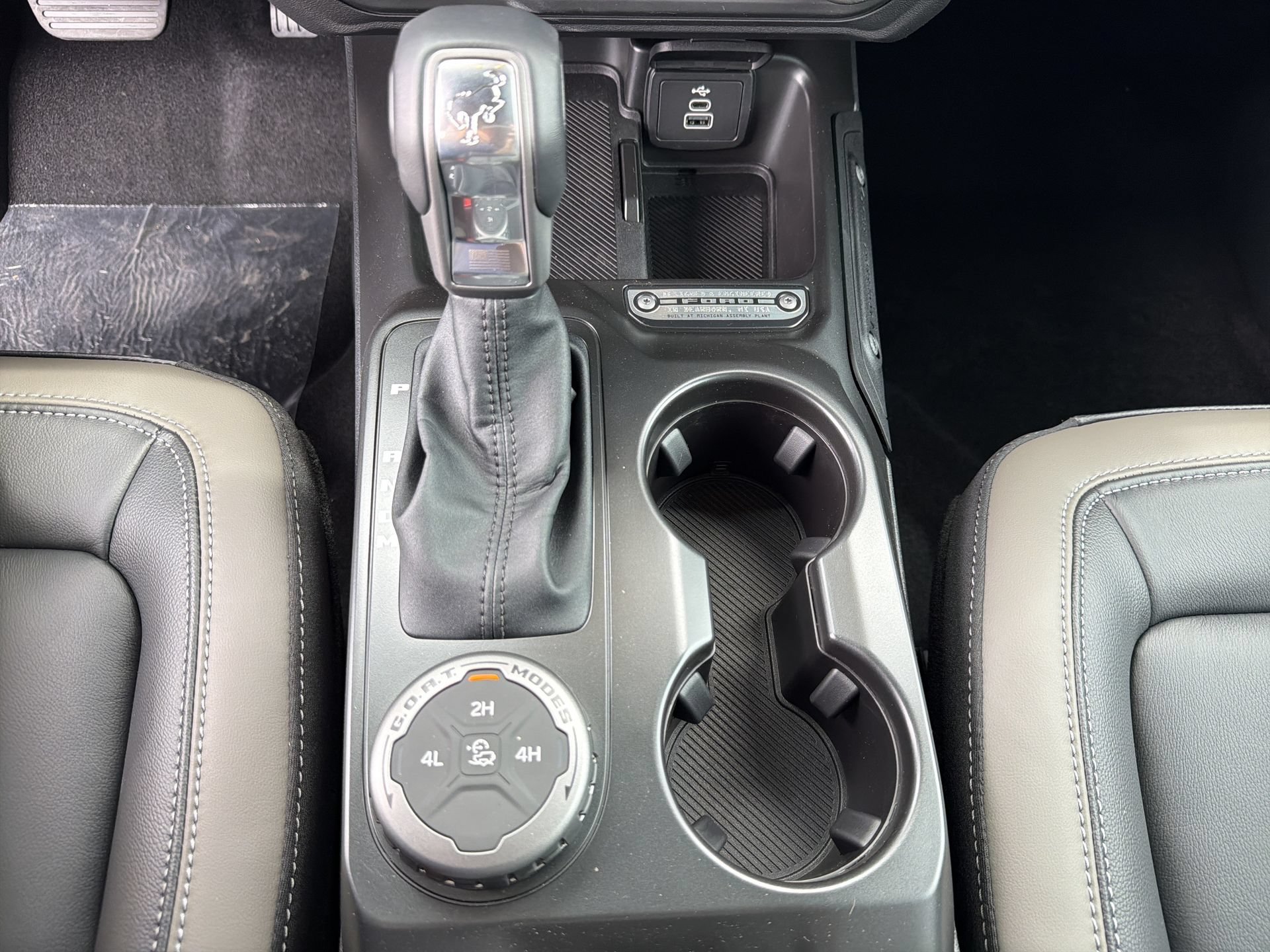 New 2026 Ford Bronco Outer Banks AWD/4WD image 14