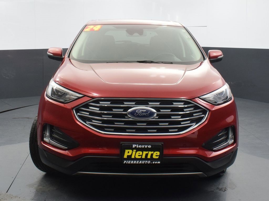 Used 2024 Ford Edge Titanium image 16