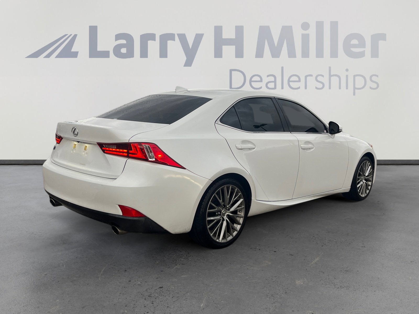 Used 2015 Lexus IS 250 image 5