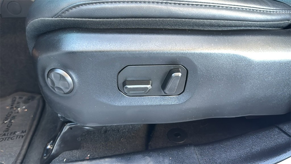 Used 2024 Jeep Wrangler Unlimited Rubicon 4xe w/ Safety Group image 18