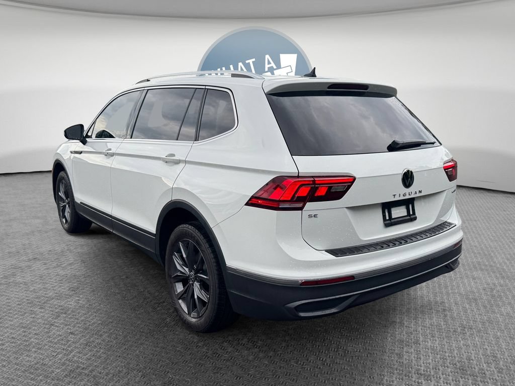 Used 2022 Volkswagen Tiguan SE AWD/4WD image 6