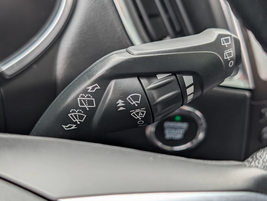 Used 2019 Ford Edge Titanium w/ Equipment Group 301A FWD image 38