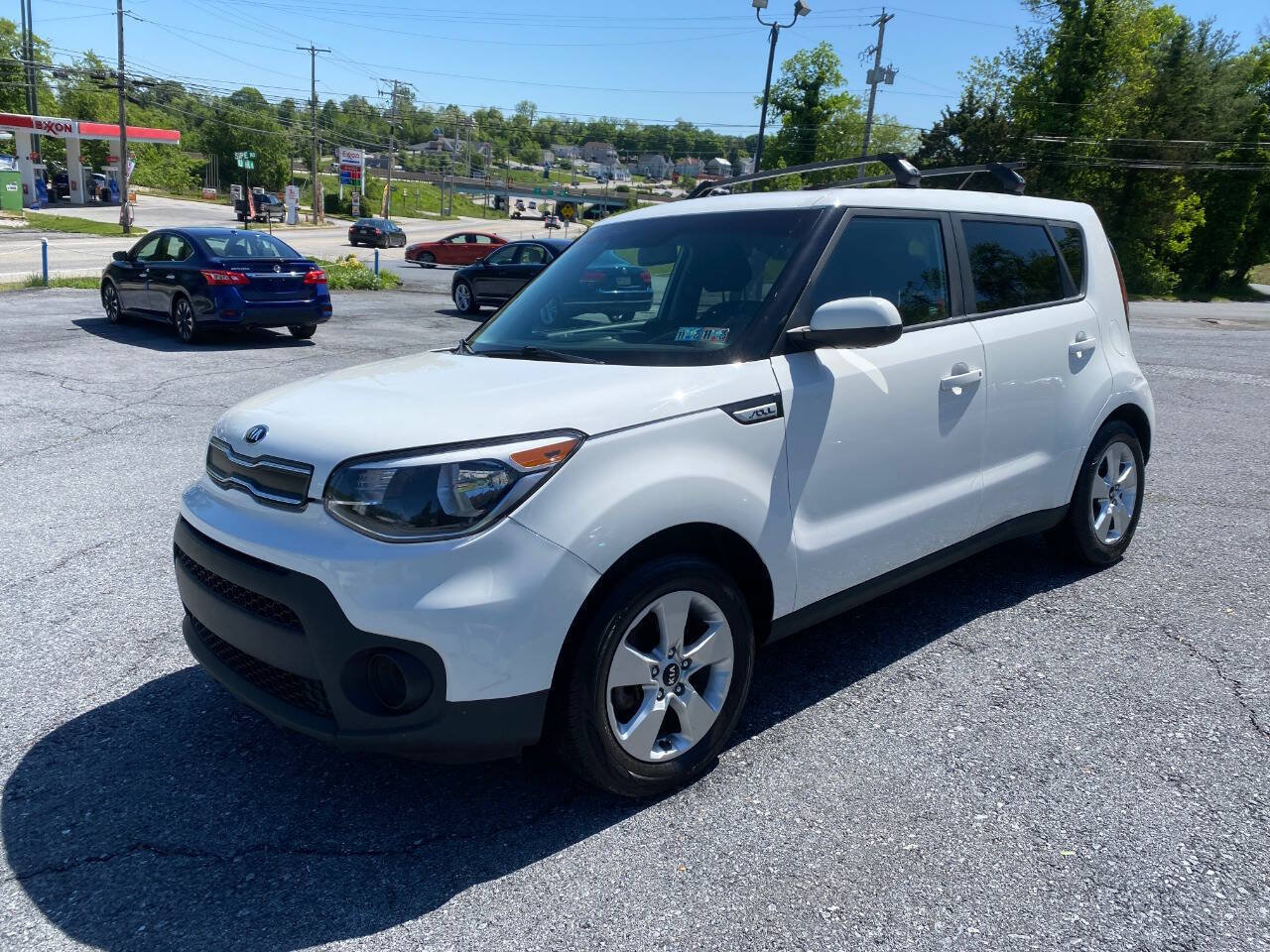 Used 2017 Kia Soul FWD image 2