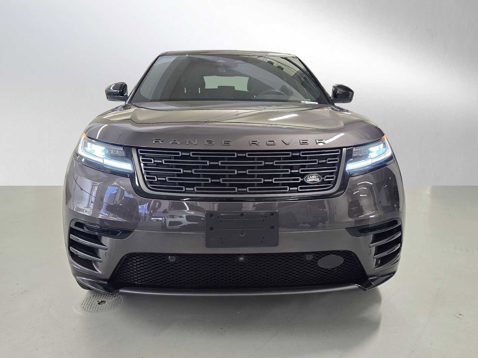 Used 2026 Land Rover Range Rover Velar Dynamic SE AWD/4WD image 8