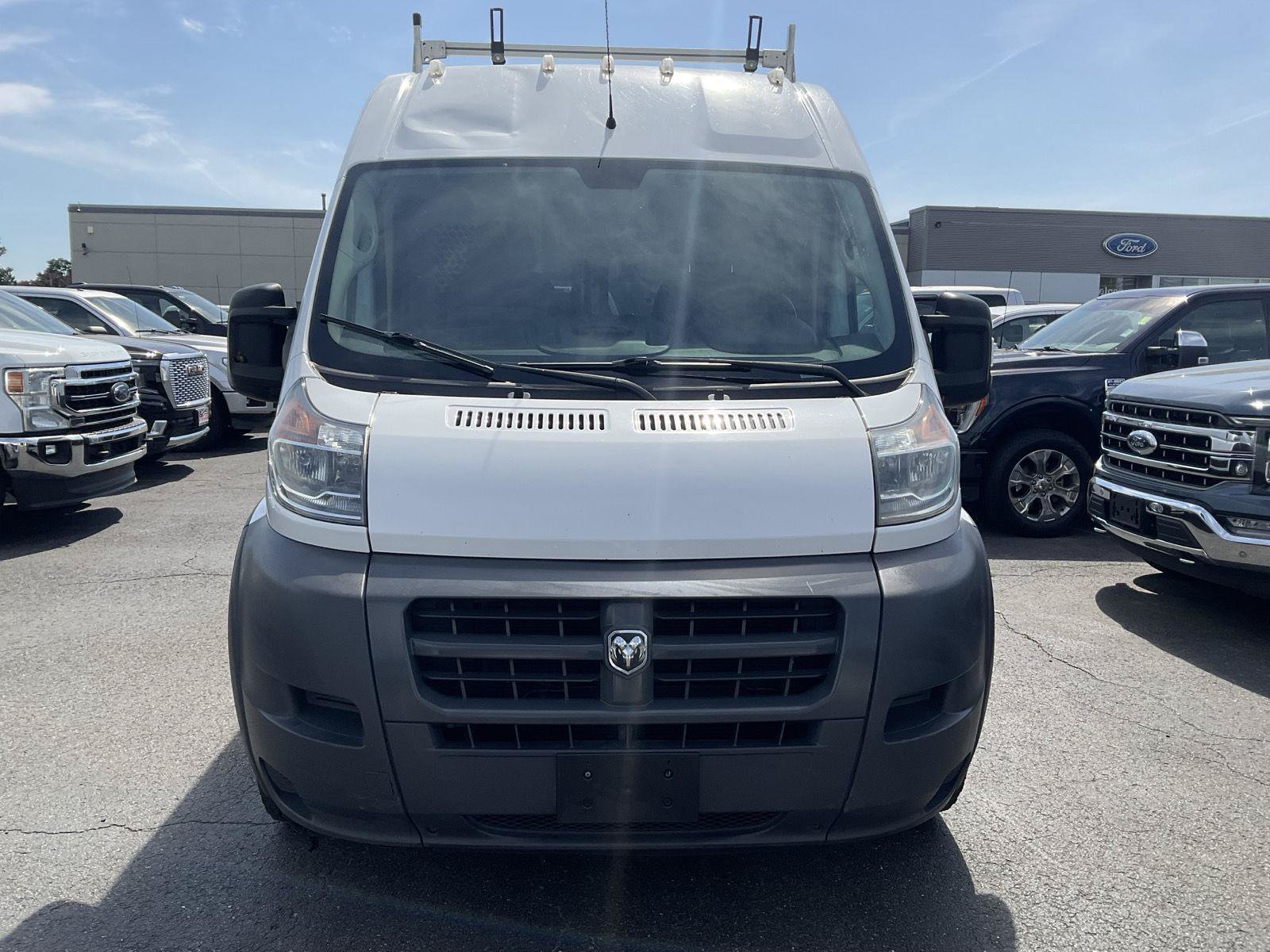 Used 2017 RAM ProMaster 2500 FWD image 2
