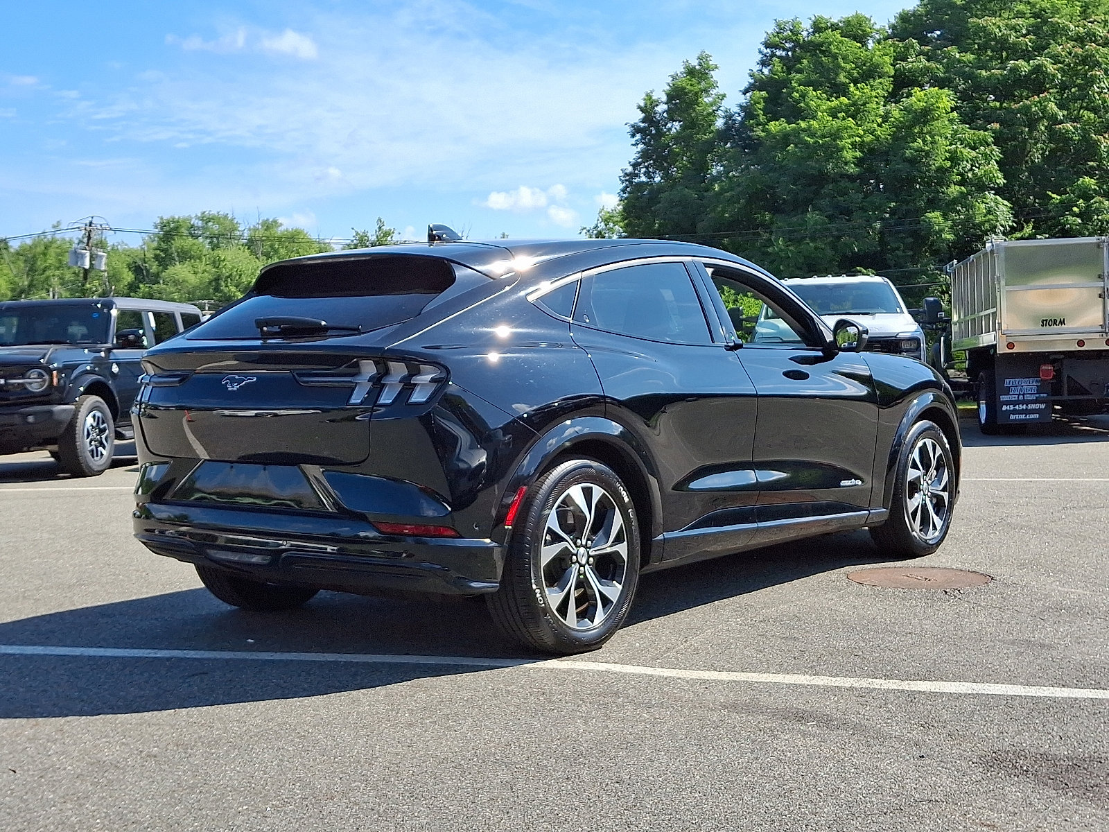 Certified 2021 Ford Mustang Mach-E Premium image 11