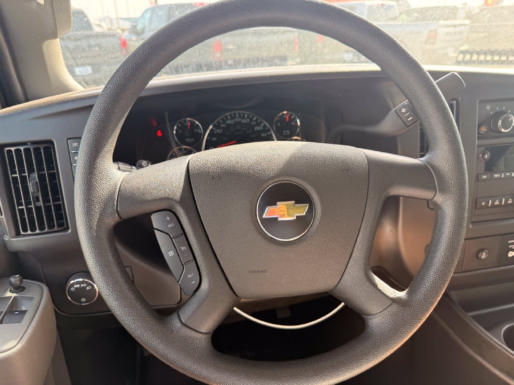 Used 2025 Chevrolet Express 2500 w/ Driver Convenience Package RWD image 20
