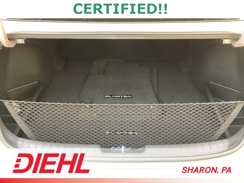 Certified 2025 Hyundai Elantra Sport w/ Cargo Package image 12