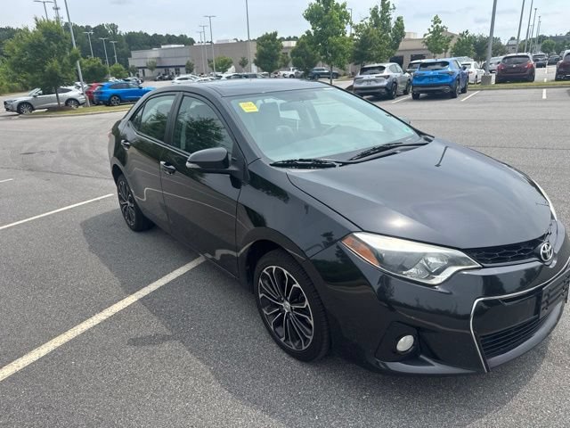Used 2016 Toyota Corolla S Premium FWD image 3