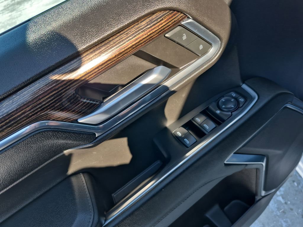 Used 2024 GMC Sierra 1500 SLE image 11