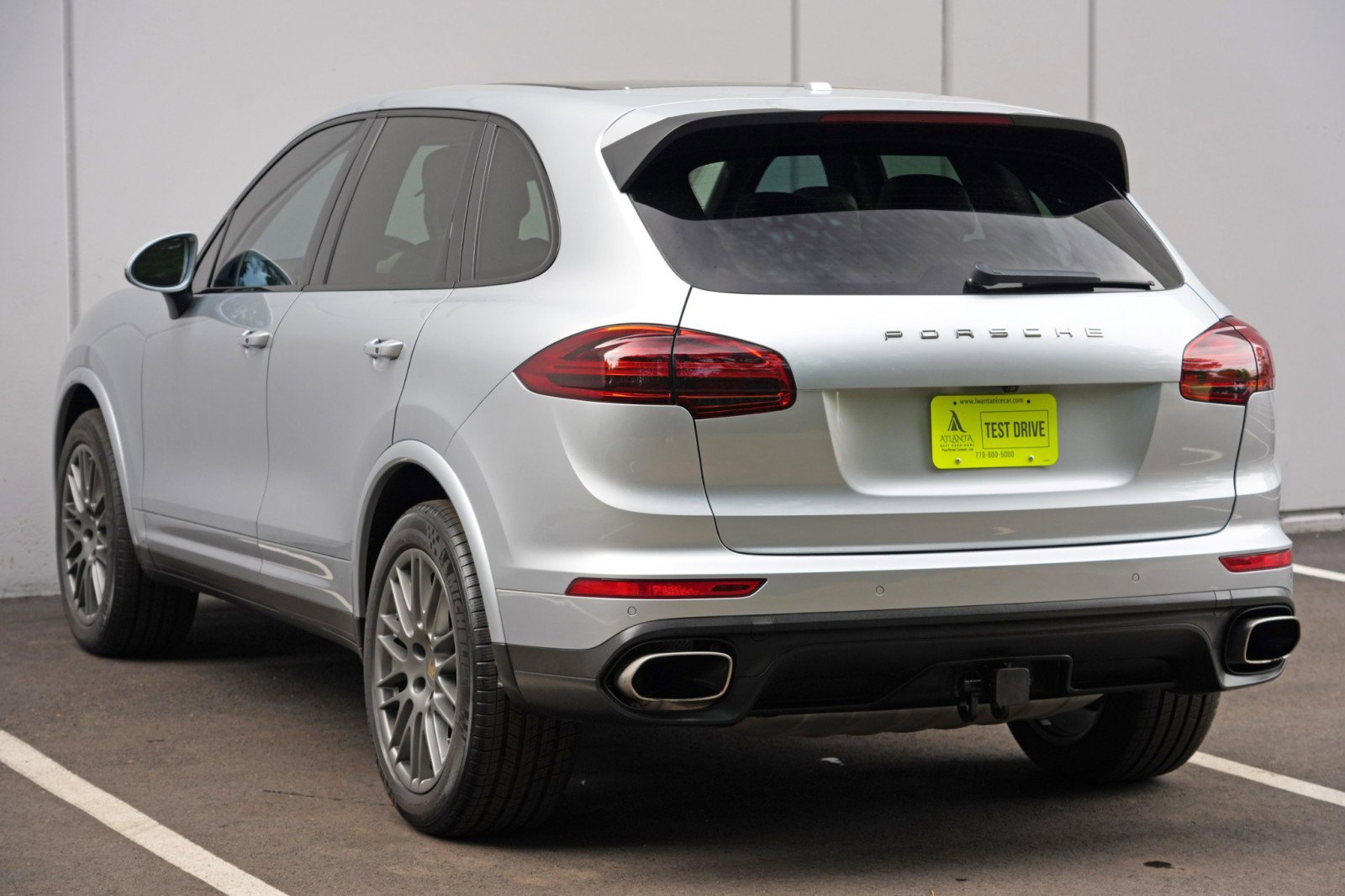 Used 2018 Porsche Cayenne Platinum Edition AWD/4WD image 46
