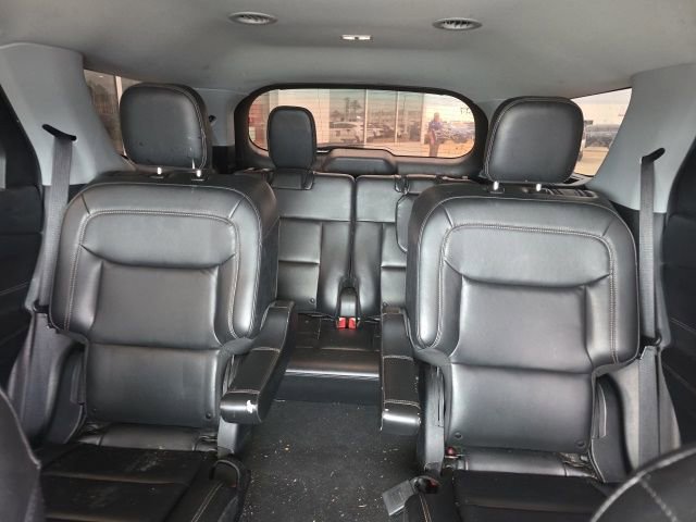 Used 2023 Ford Explorer XLT w/ Equipment Group 202A image 10