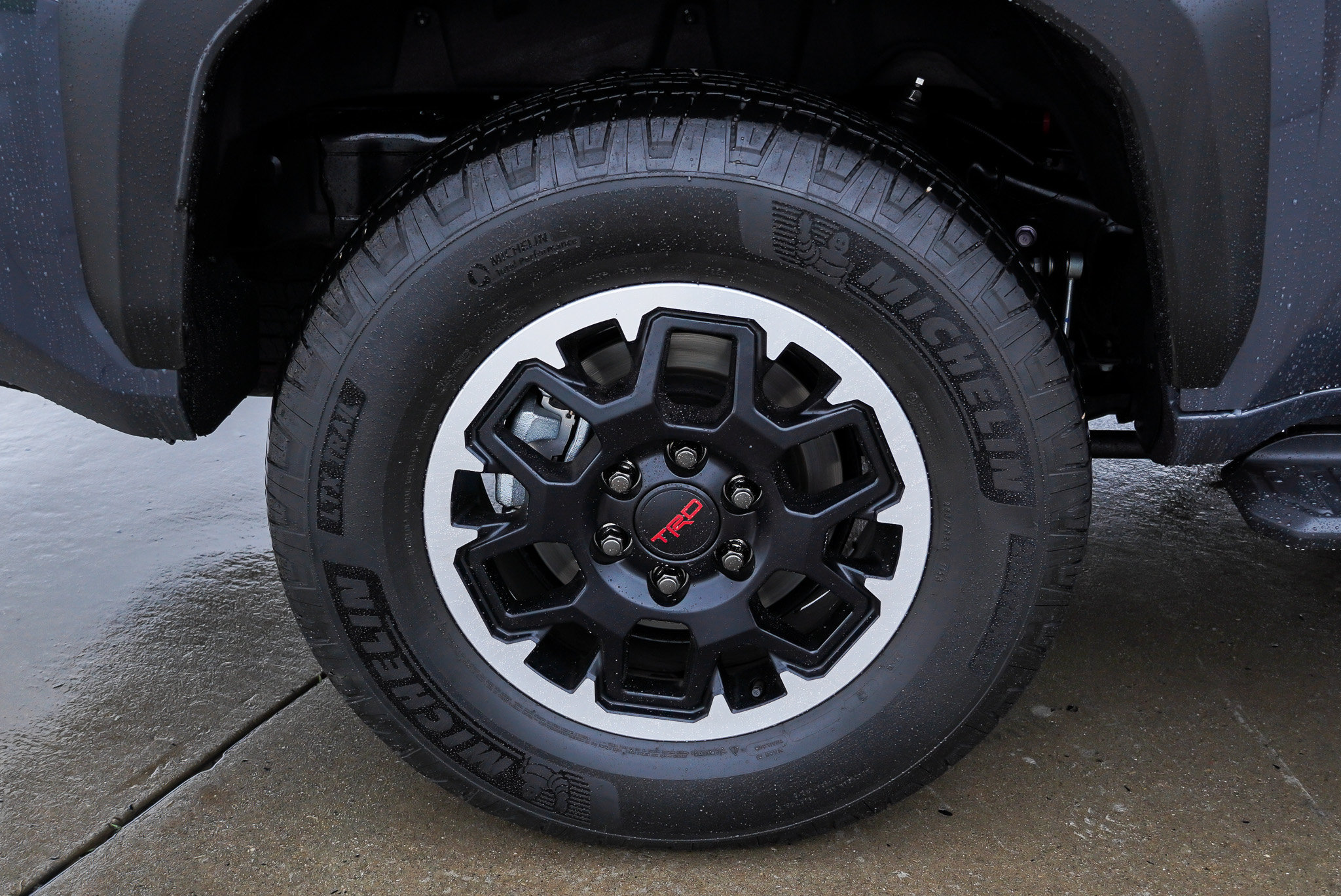 Certified 2025 Toyota 4Runner TRD Off-Road AWD/4WD image 11