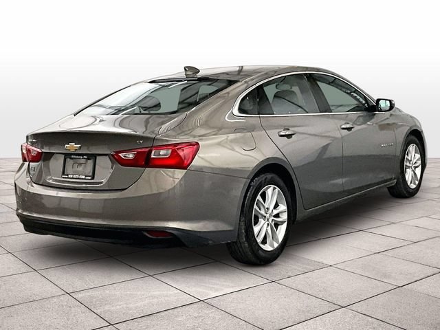 Used 2017 Chevrolet Malibu LT w/ Leather Package FWD image 11