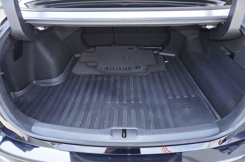 Certified 2023 Toyota Crown Platinum w/ Carpet Mat Package (TMS) image 8
