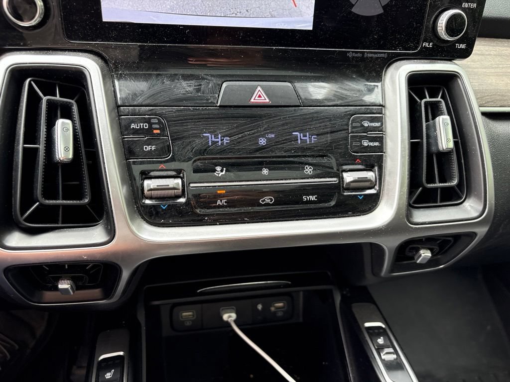 Certified 2022 Kia Sorento X-Line EX AWD/4WD image 21