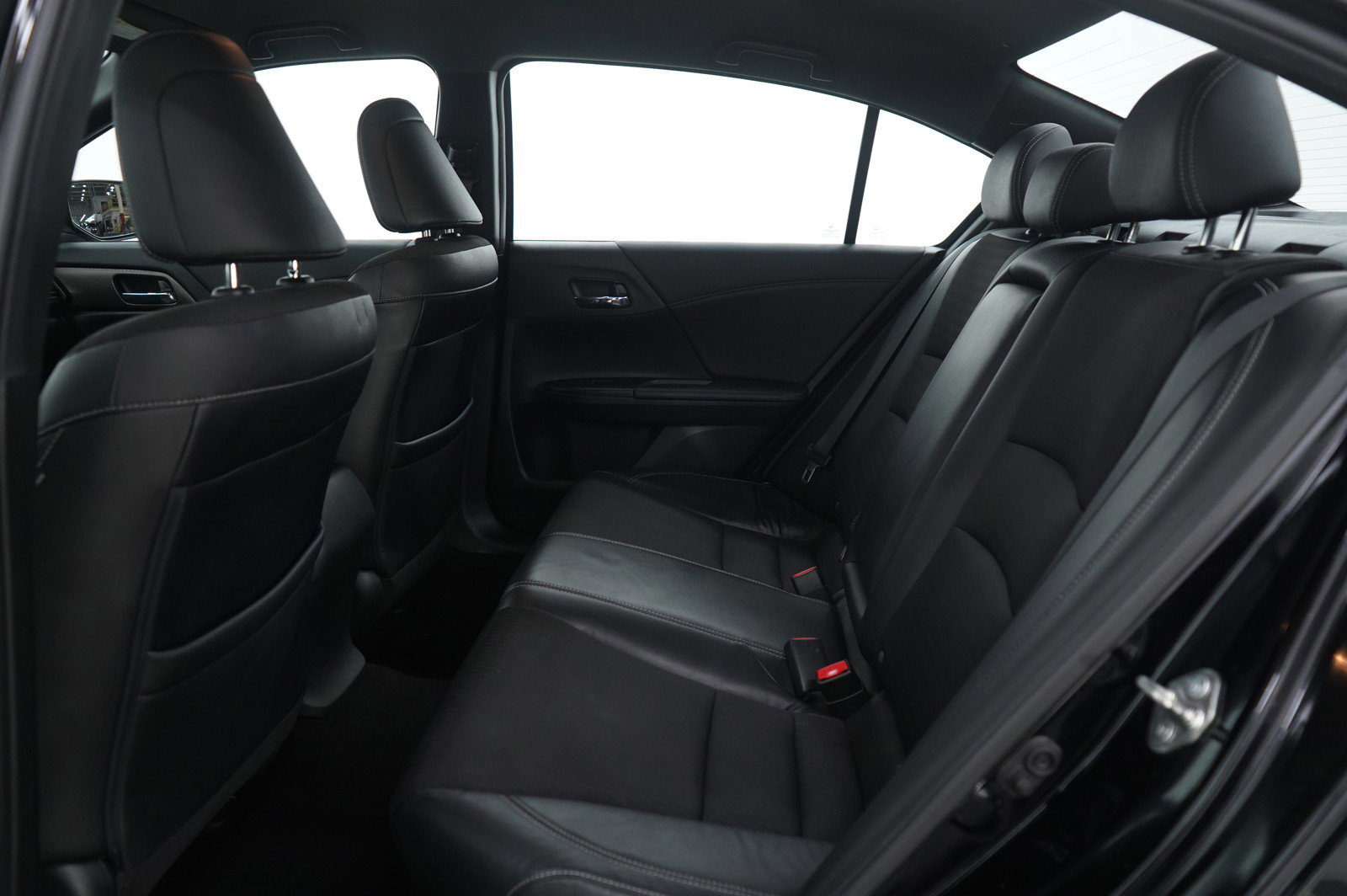 Used 2016 Honda Accord Sport image 14