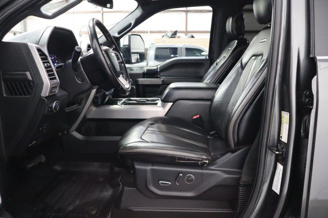 Used 2020 Ford F250 Platinum w/ FX4 Off-Road Package AWD/4WD image 33