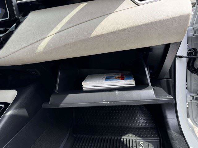 Used 2023 Toyota Corolla LE FWD image 58