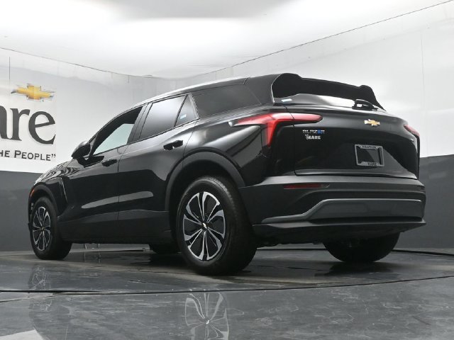 Used 2024 Chevrolet Blazer EV LT AWD/4WD image 5