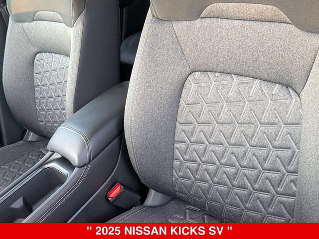 Certified 2025 Nissan Kicks SV AWD/4WD image 15