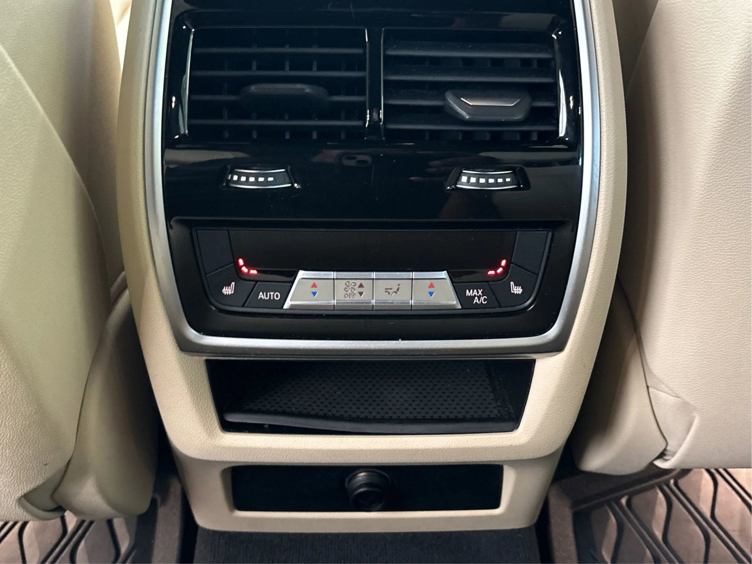 Used 2019 BMW X5 xDrive40i w/ Convenience Package image 28