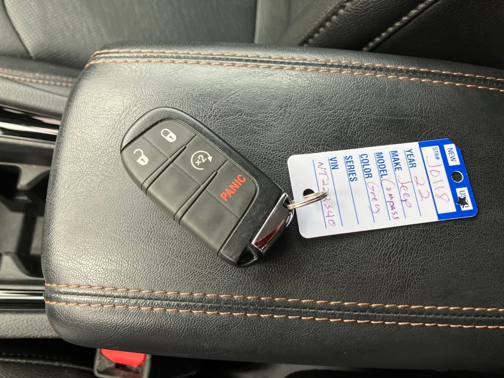 Used 2022 Jeep Compass Limited AWD/4WD image 27