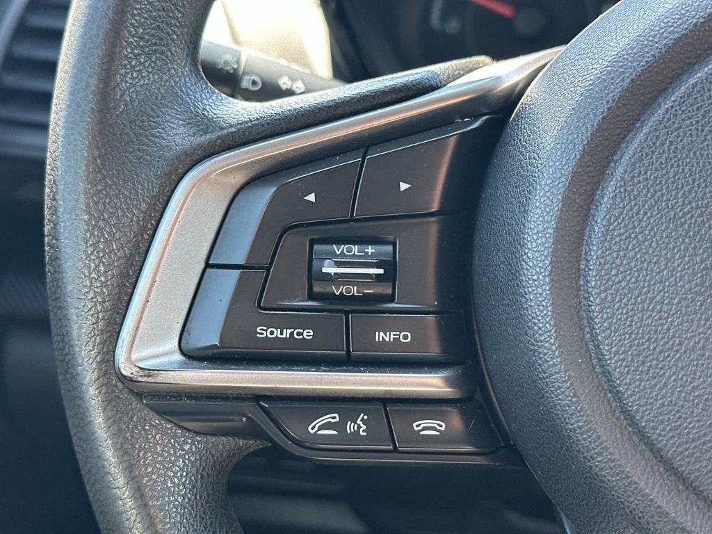 Used 2019 Subaru Crosstrek 2.0i AWD/4WD image 22