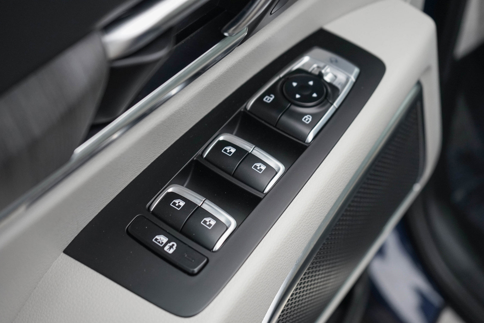 Used 2024 Kia Telluride SX image 21