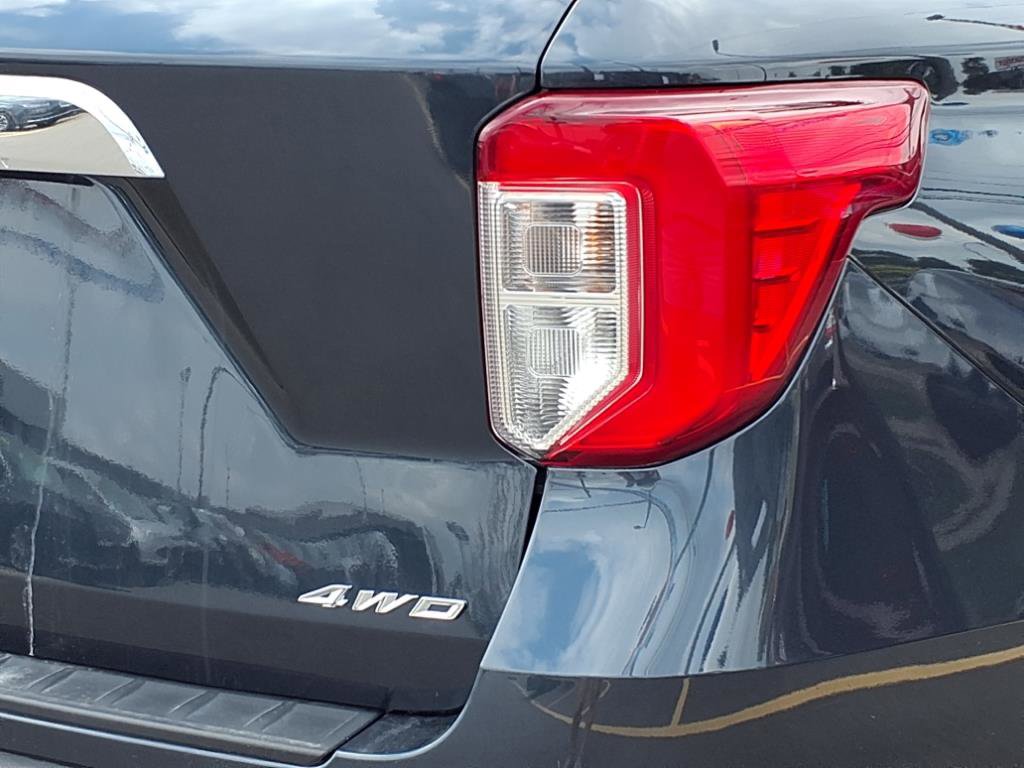 Certified 2023 Ford Explorer XLT w/ Equipment Group 202A image 26
