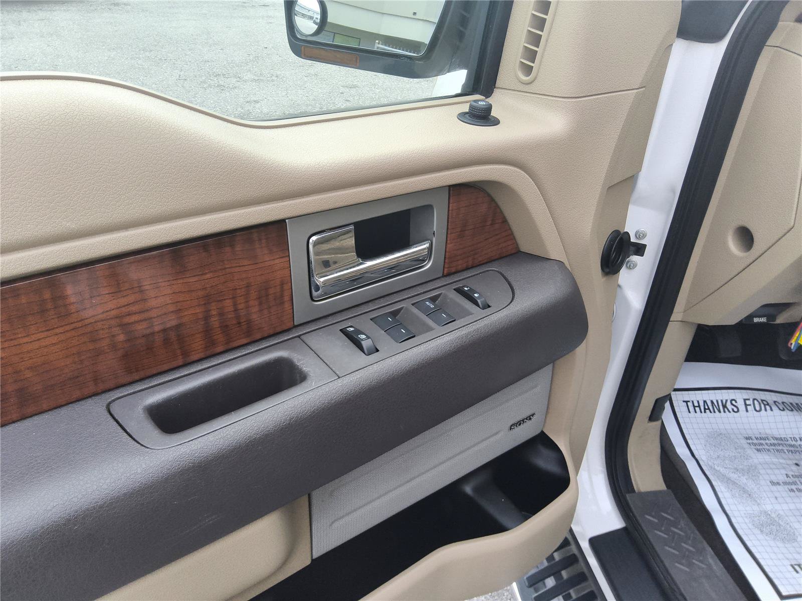 Used 2010 Ford F150 King Ranch RWD image 12