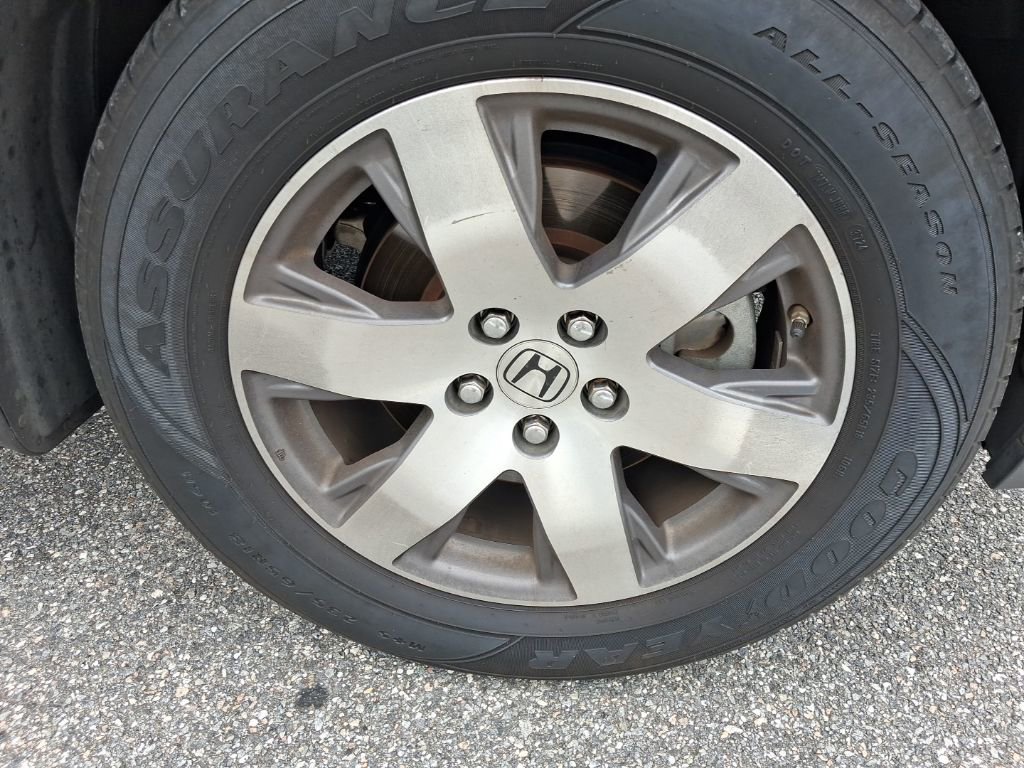 Used 2015 Honda Pilot Touring image 14