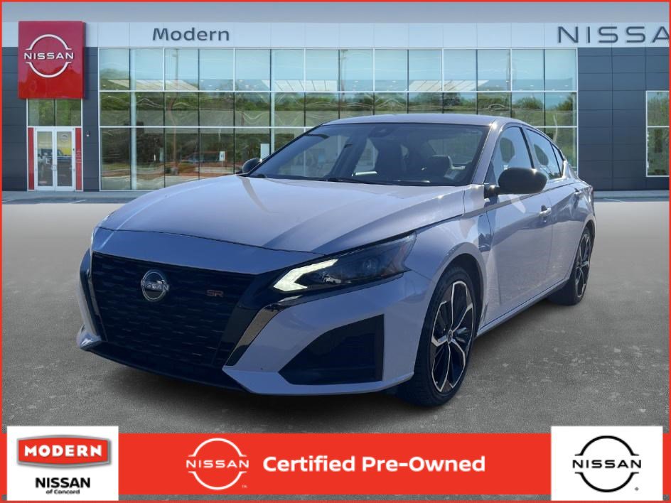Certified 2024 Nissan Altima 2.5 SR image 1