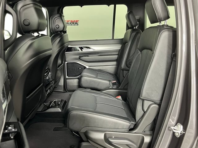 New 2026 Jeep Grand Wagoneer Limited AWD/4WD image 27