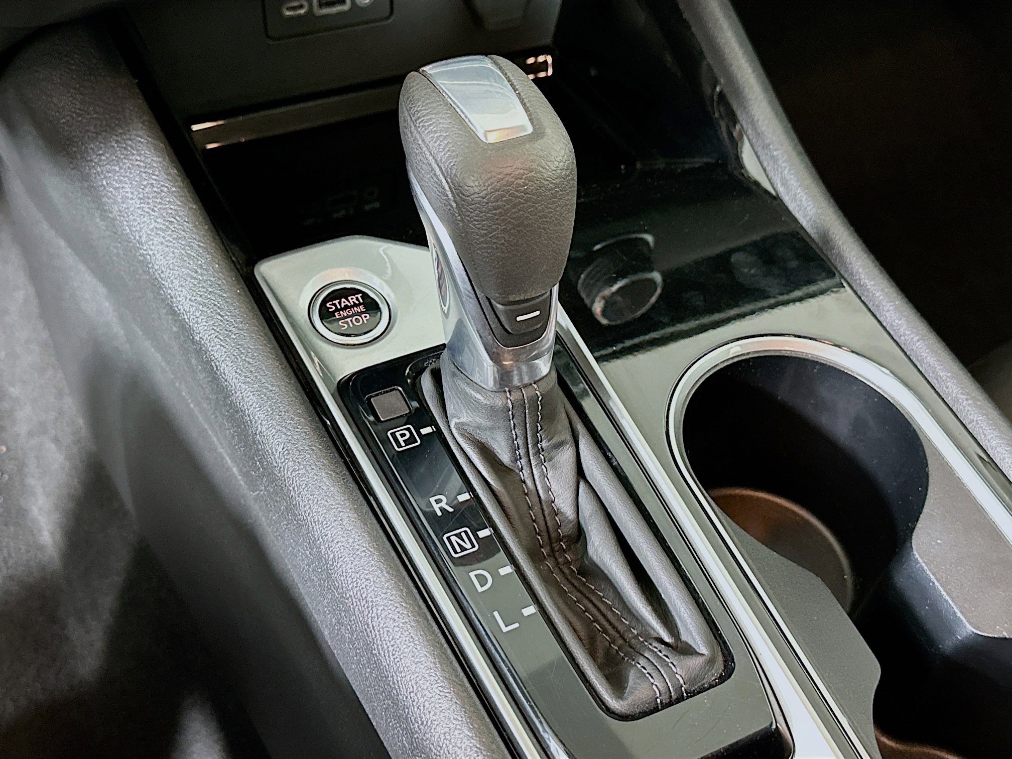 Used 2024 Nissan Altima 2.5 SV image 24