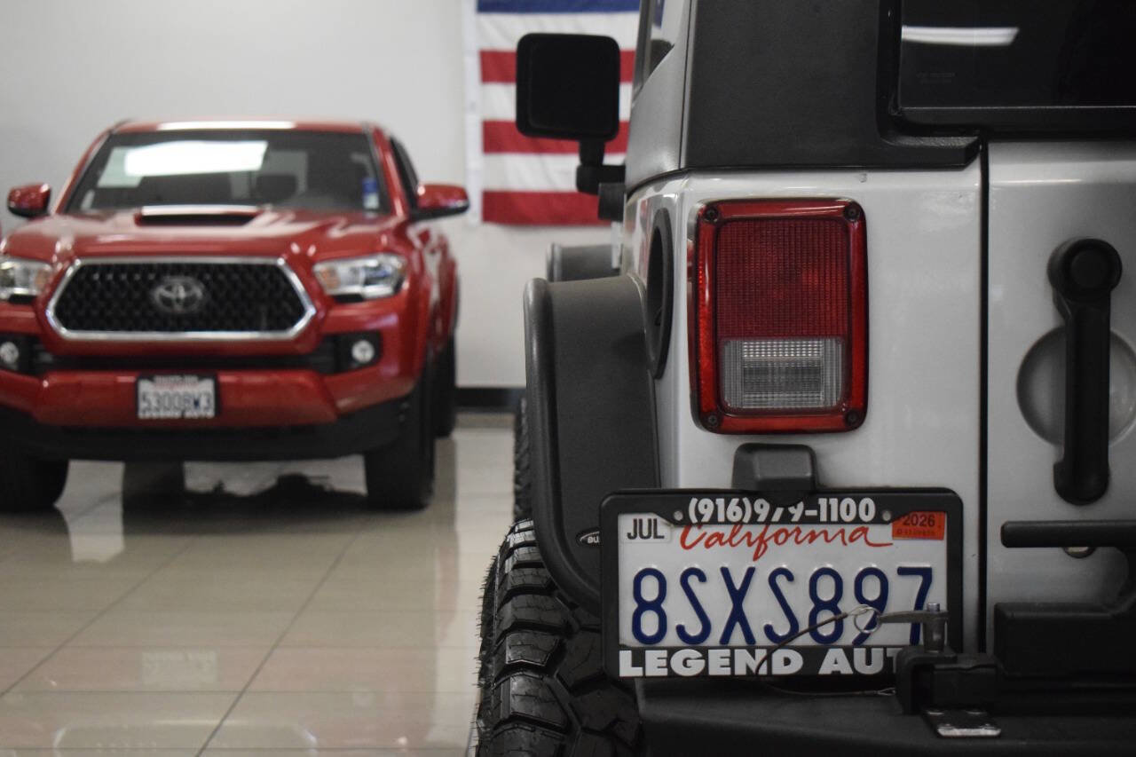 Used 2011 Jeep Wrangler Rubicon w/ Trailer Tow Group image 30
