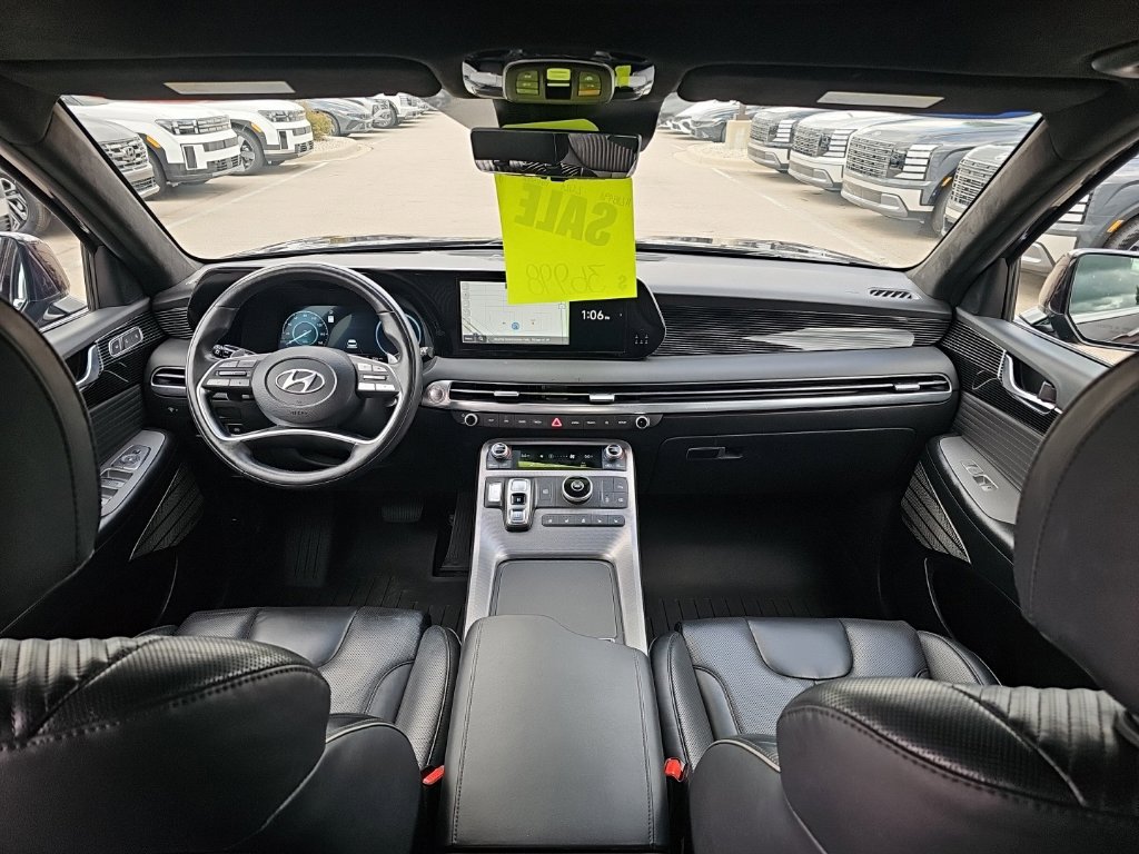 Certified 2024 Hyundai Palisade Calligraphy FWD image 43