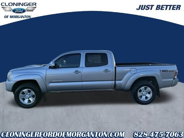 Used 2015 Toyota Tacoma PreRunner image 6