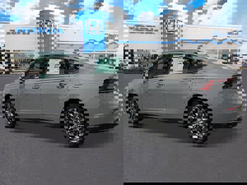 New 2025 Honda Accord EX-L image 2