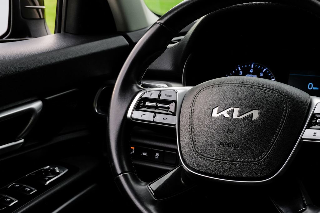 Used 2022 Kia Telluride S image 21