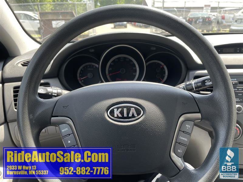 Used 2009 Kia Optima LX FWD image 19