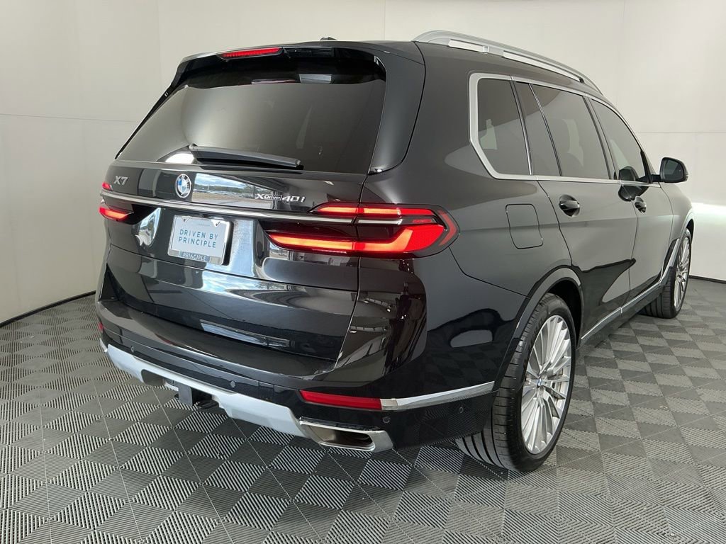 Certified 2025 BMW X7 xDrive40i AWD/4WD image 5