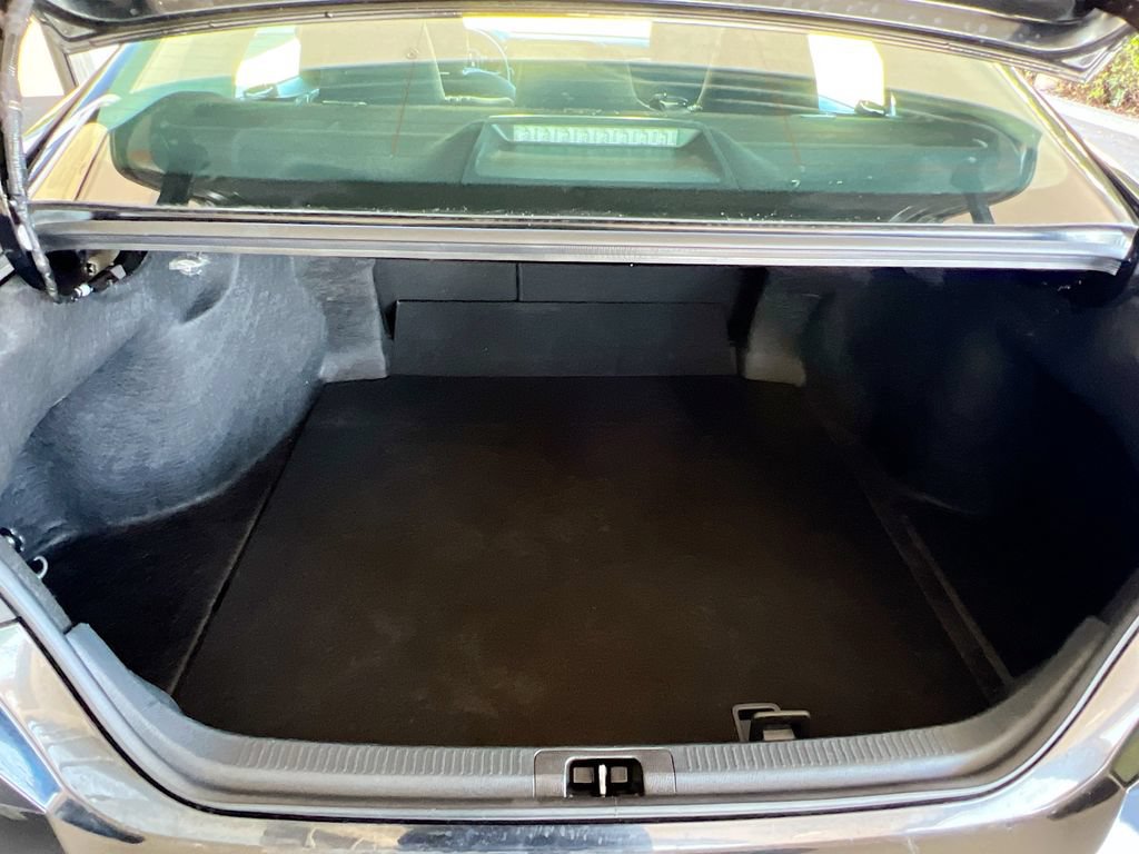 Used 2025 Toyota Camry LE FWD image 23