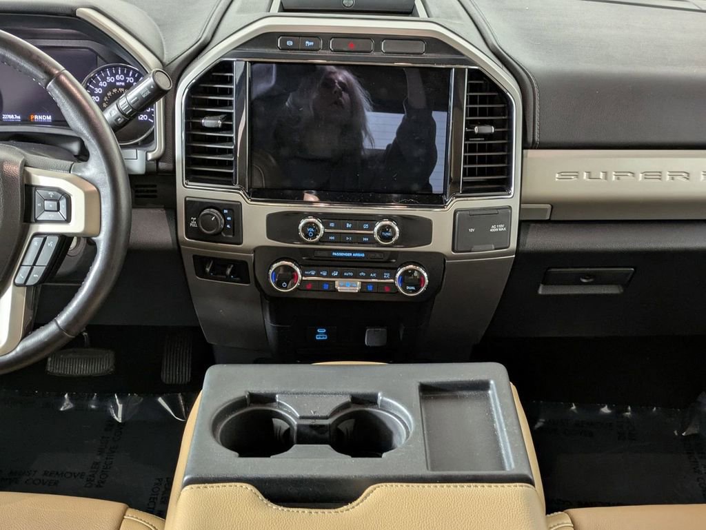 Used 2022 Ford F250 Lariat image 26