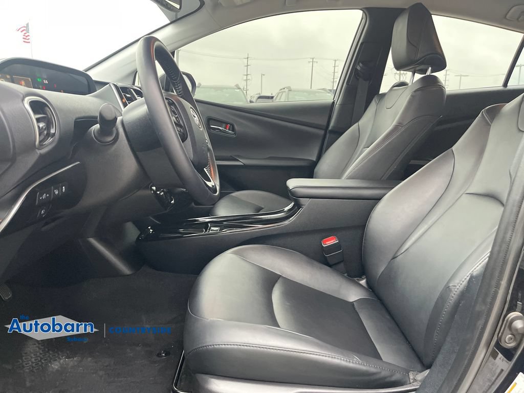 Used 2022 Toyota Prius XLE AWD/4WD image 9