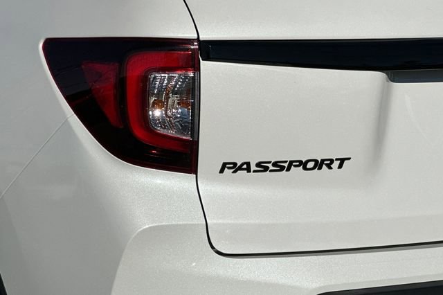 Used 2024 Honda Passport Black Edition image 25